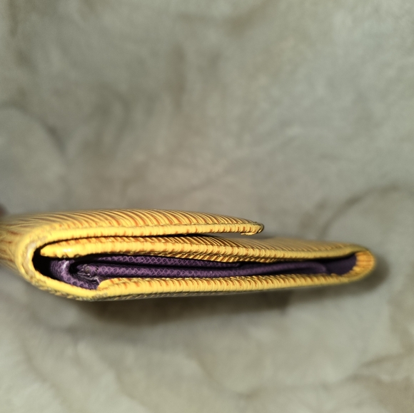 LOUIS VUITTON Continental Yellow Epi wallet w Purple Interior - Picture 3 of 12